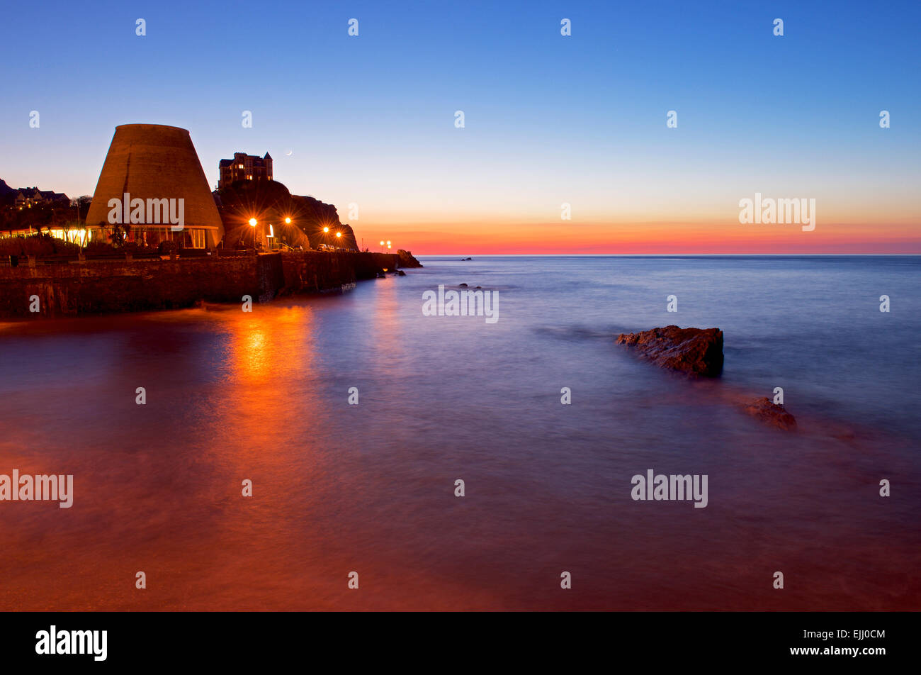 Coucher du soleil à Ilfracombe, Devon, Angleterre, Royaume-Uni Banque D'Images Coucher du soleil à Ilfracombe, Devon, Angleterre, Royaume-Uni Banque D'Images