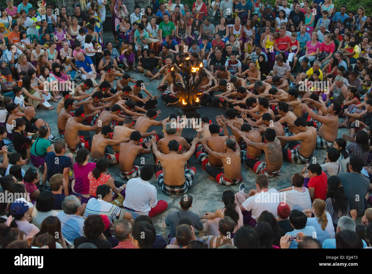 Kecak danse, l'île de Bali, Indonésie Banque D'Images Kecak danse, l'île de Bali, Indonésie Banque D'Images