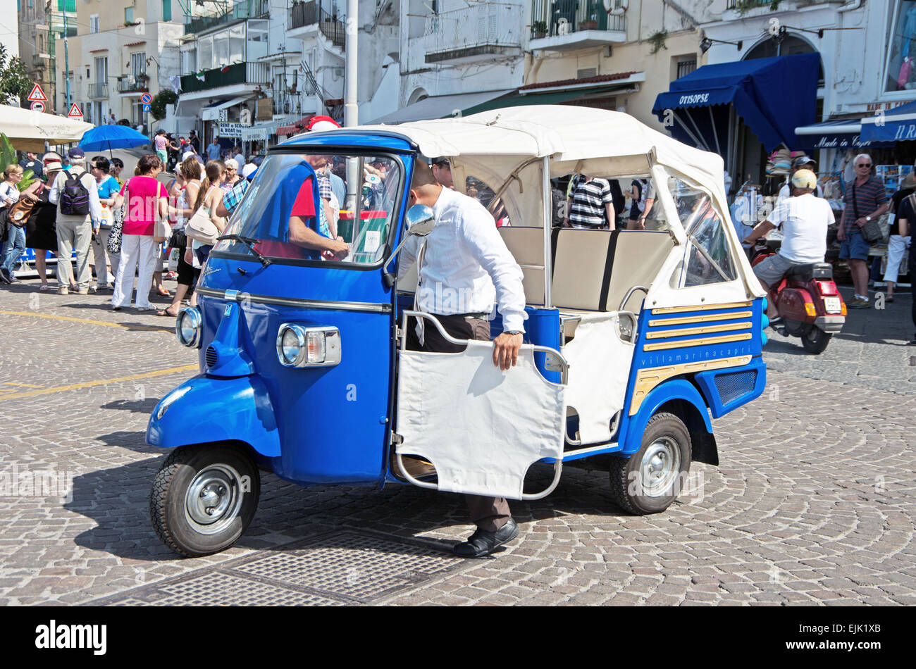 Le port de Capri, Taxi à trois roues, Italie, Méditerranée, Europe, Banque D'Images