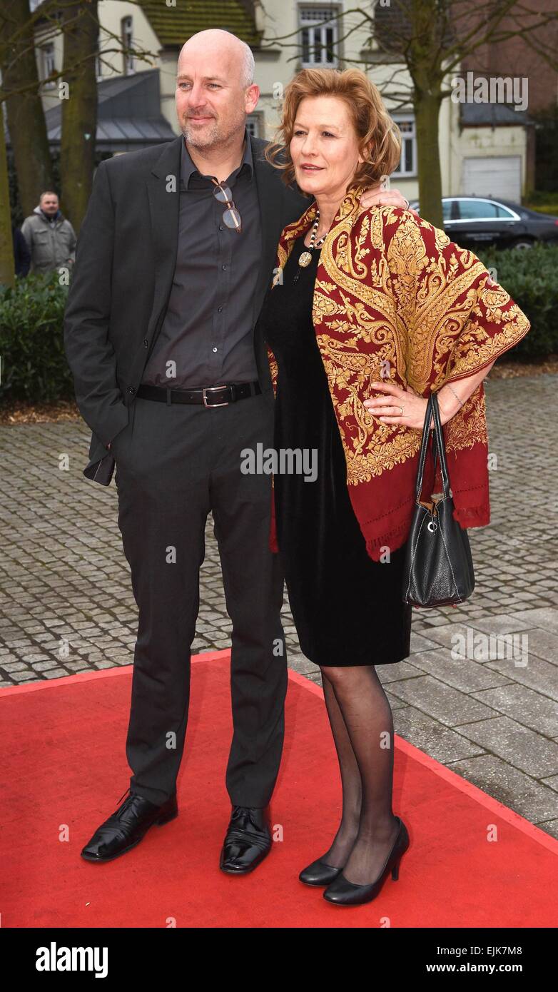 Suzanne Von Borsody Et Jens Schniedenharn A La Boutique Aigner Aigner A Evenement Magasin Sur Rue Theatinerstrasse Munich Allemagne Photo Stock Alamy