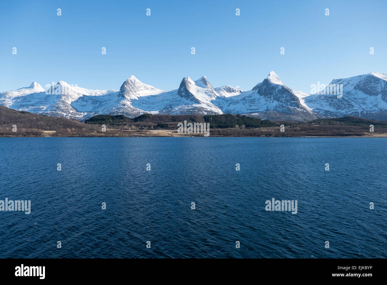 La Norvège Nordland, sept montagnes soeurs Banque D'Images
