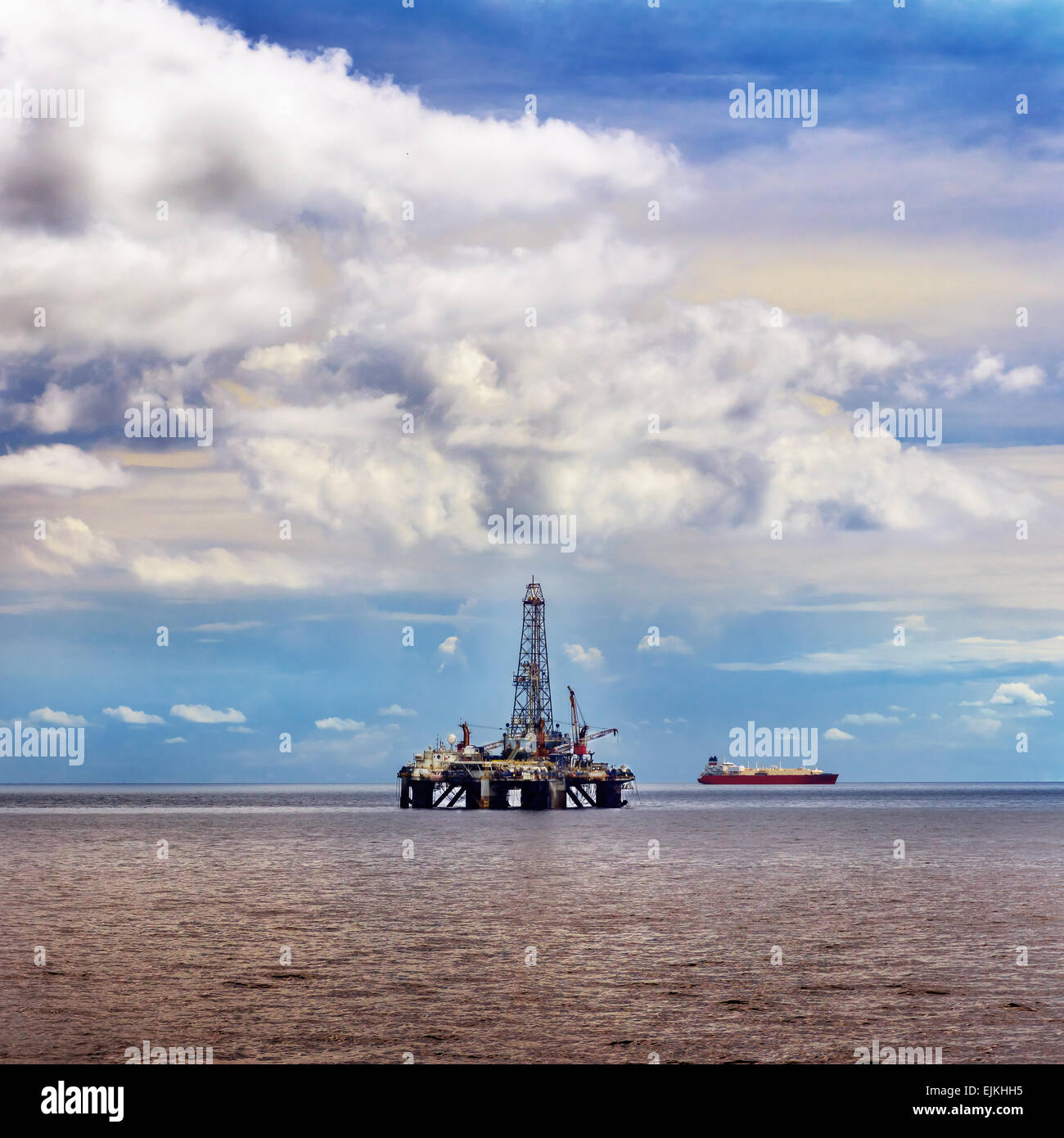 La plate-forme de forage en mer de l'industrie pétrolière la Trinité-et-Tobago Banque D'Images