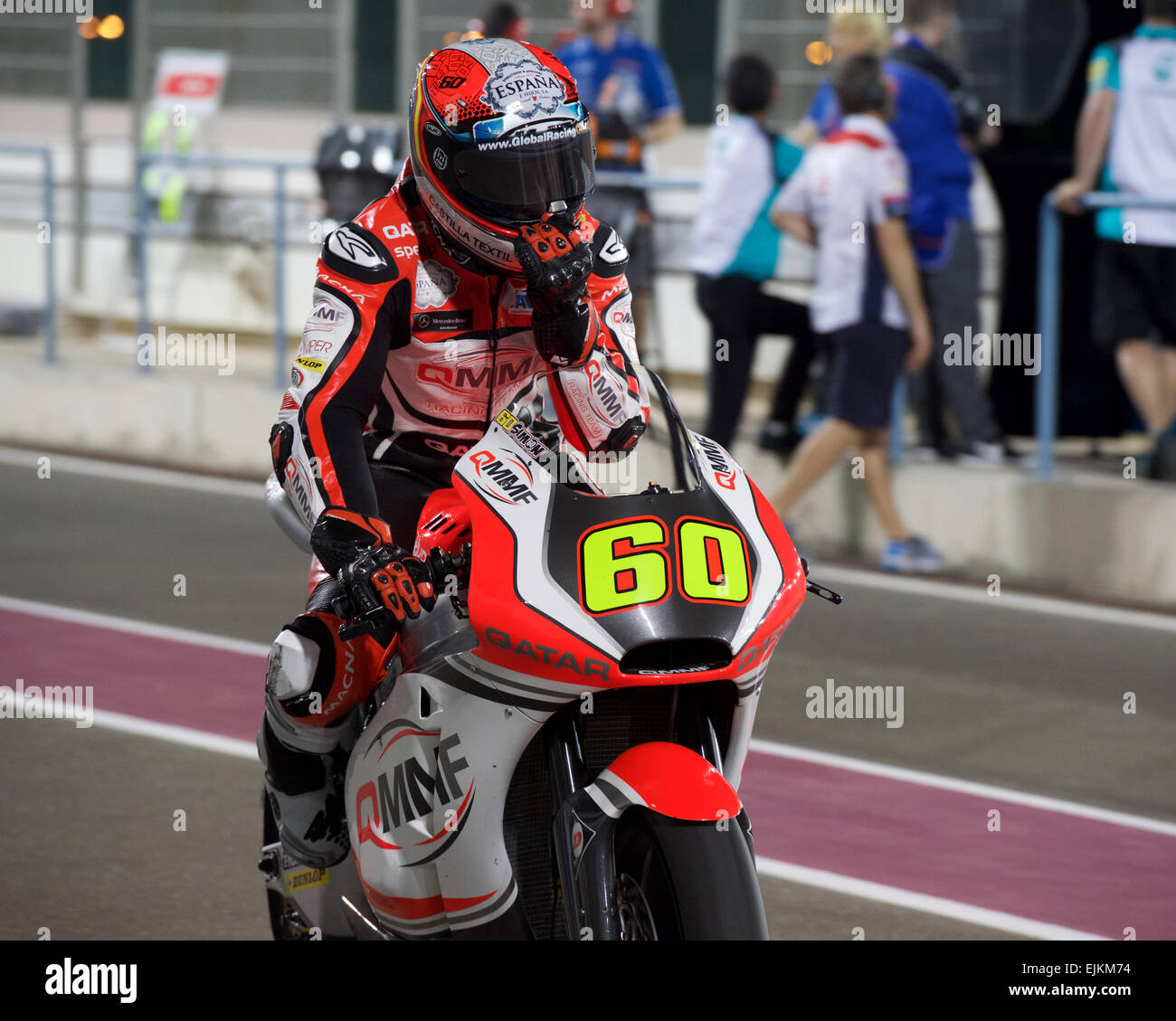 Le circuit de Losail, au Qatar le 28 mars 2015, Julian Simon, QMMF rider Moto2 au cours de qualification pour le début de l'année 2015, le Grand Prix moto de la FIM à Qatar © Tom Morgan Banque D'Images