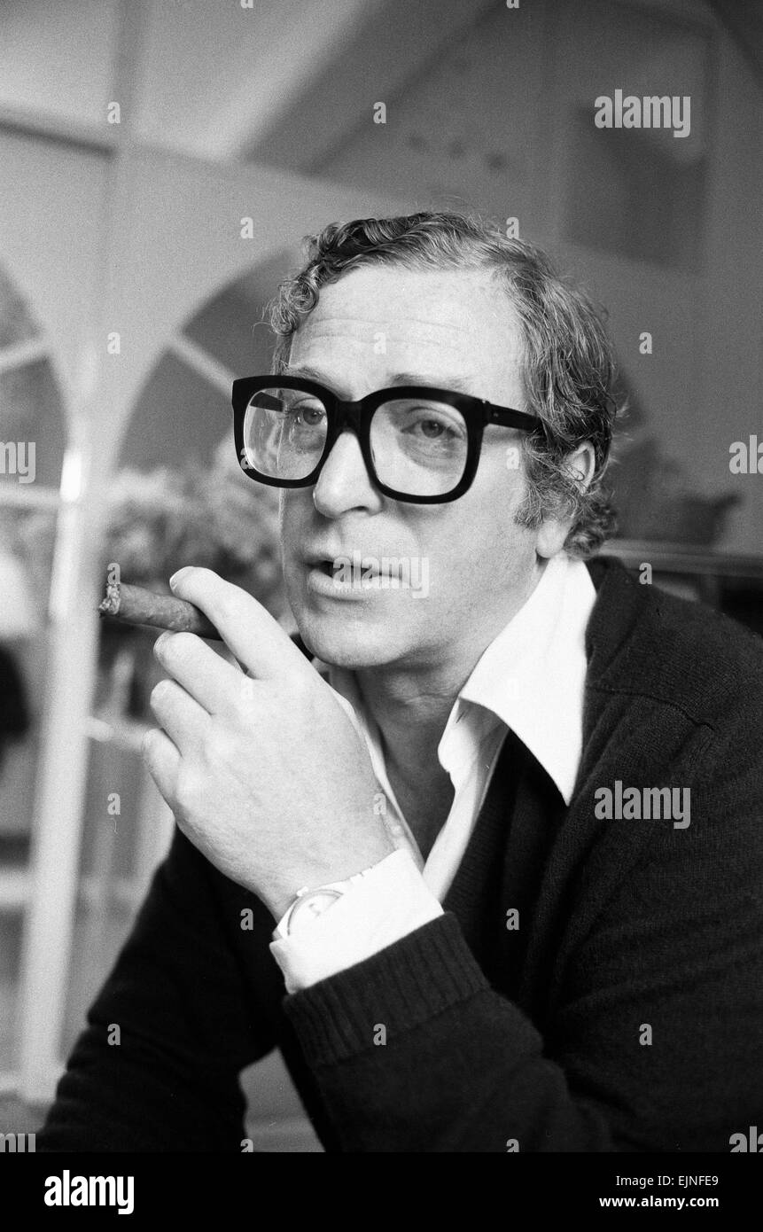 L'acteur Michael Caine à Londres pour la première du film 'échapper à la victoire' 1er septembre 1981. Banque D'Images