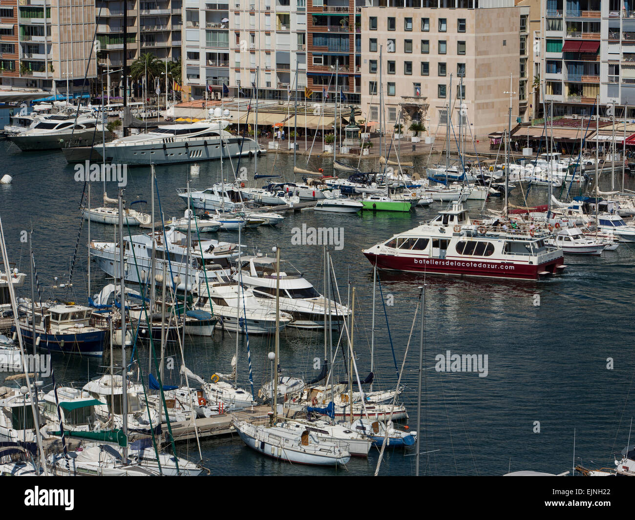 Toulon, France. voiliers bateau d'waterfront 6090 Banque D'Images