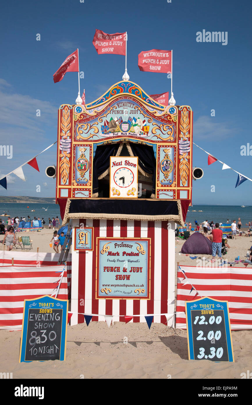 Punch et Judy Show, Weymouth, Dorset, England, UK Banque D'Images