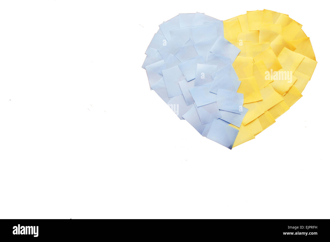 Coeur de la morceaux de ruban pavillon ukrainien Banque D'Images