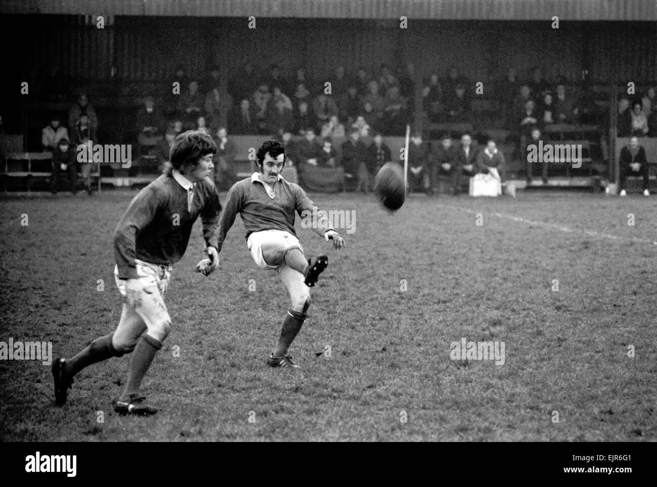 Sport : Rugby Union. Llanelli c. les guêpes. Janvier 1972 72-0226 Banque D'Images