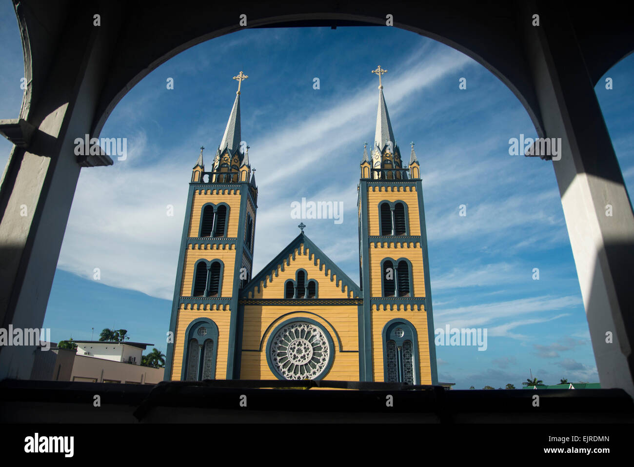 Petrus et Paulus Cathédrale, le diocèse catholique de Paramaribo, bel exemple de l'architecture en bois, érigée en 1817, Para Banque D'Images