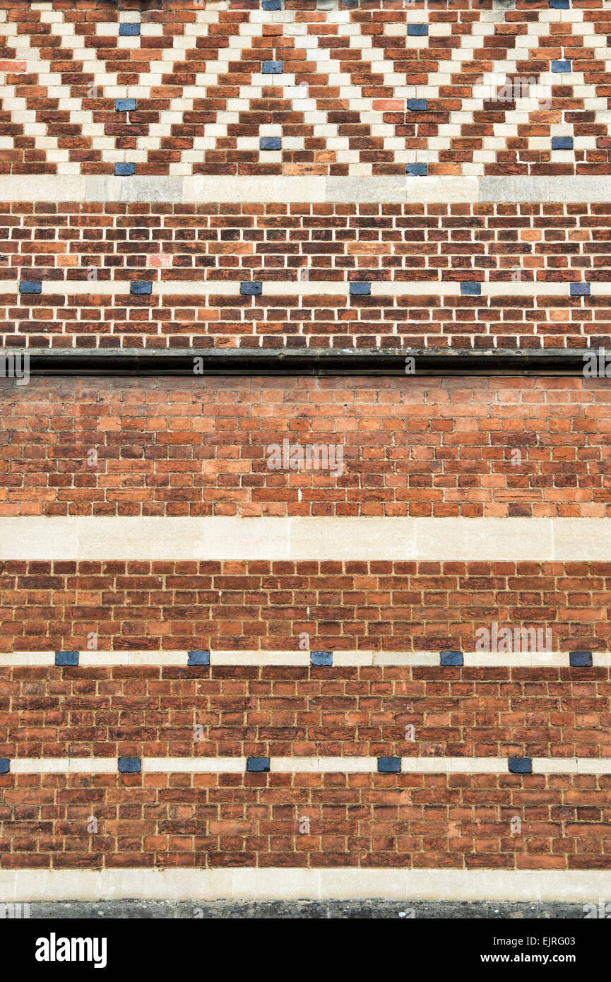 Mur de brique façade, Keble College d'Oxford, Angleterre Banque D'Images