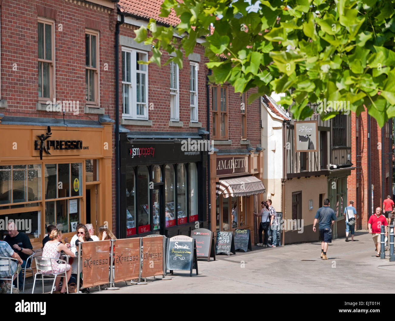 Cafe de la culture dans la région de St Andrews de Norwich, Norfolk, Angleterre Banque D'Images