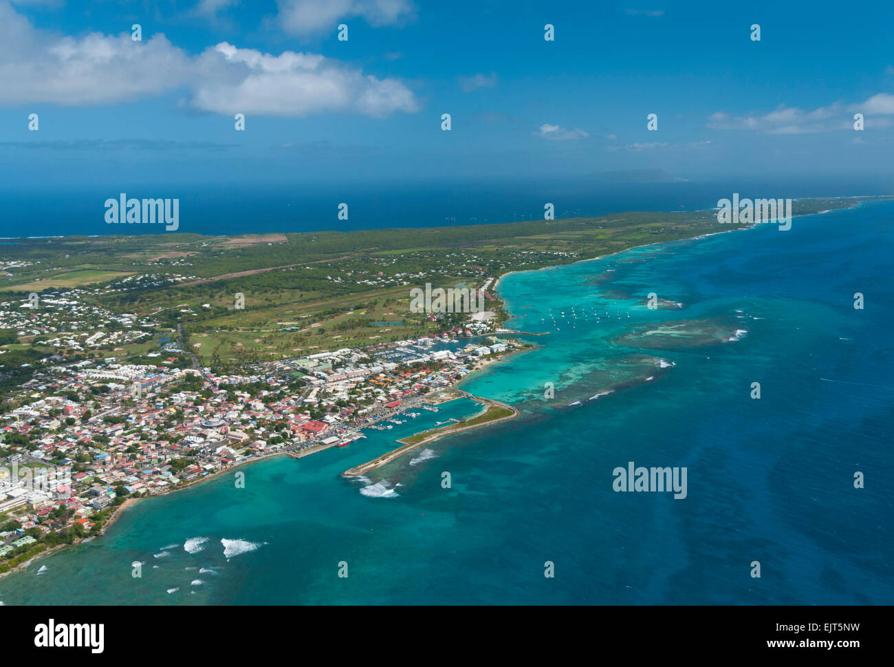 La France. Guadeloupe, Saint Francois ville et lagoon (vue aérienne