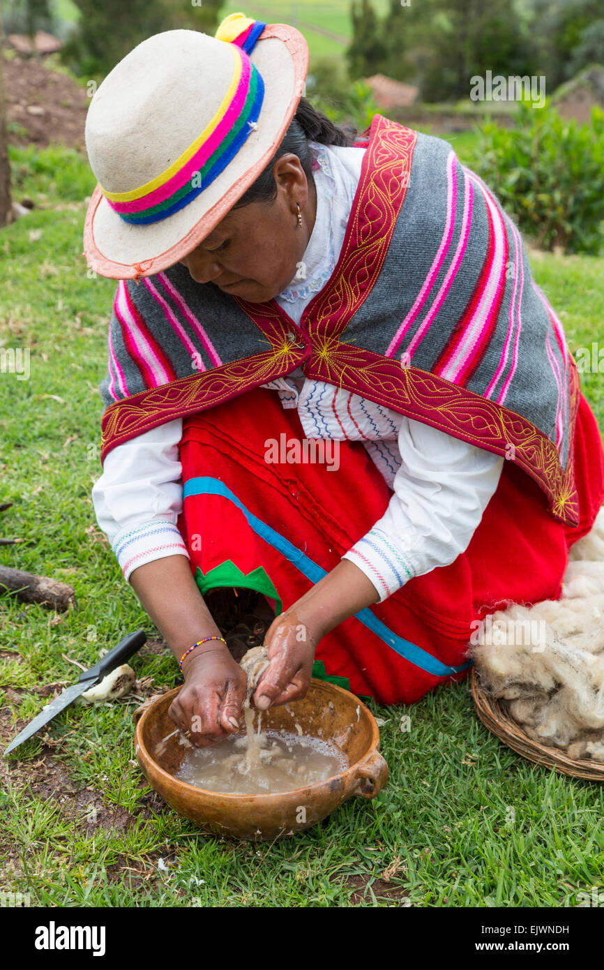 Détergent biologique Banque de photographies et d'images à haute résolution  - Alamy