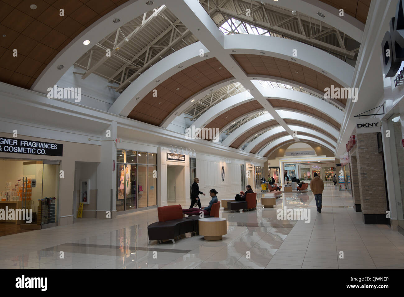 'Fashion Outlets of niagara falls' fashion outlet mall interior Banque D'Images