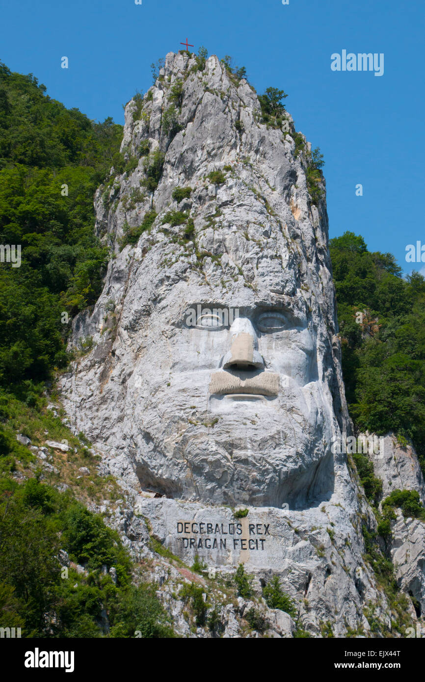 Rock sculpture de Decebalus, Parc Naturel des Portes de fer, le Danube, Roumanie Banque D'Images