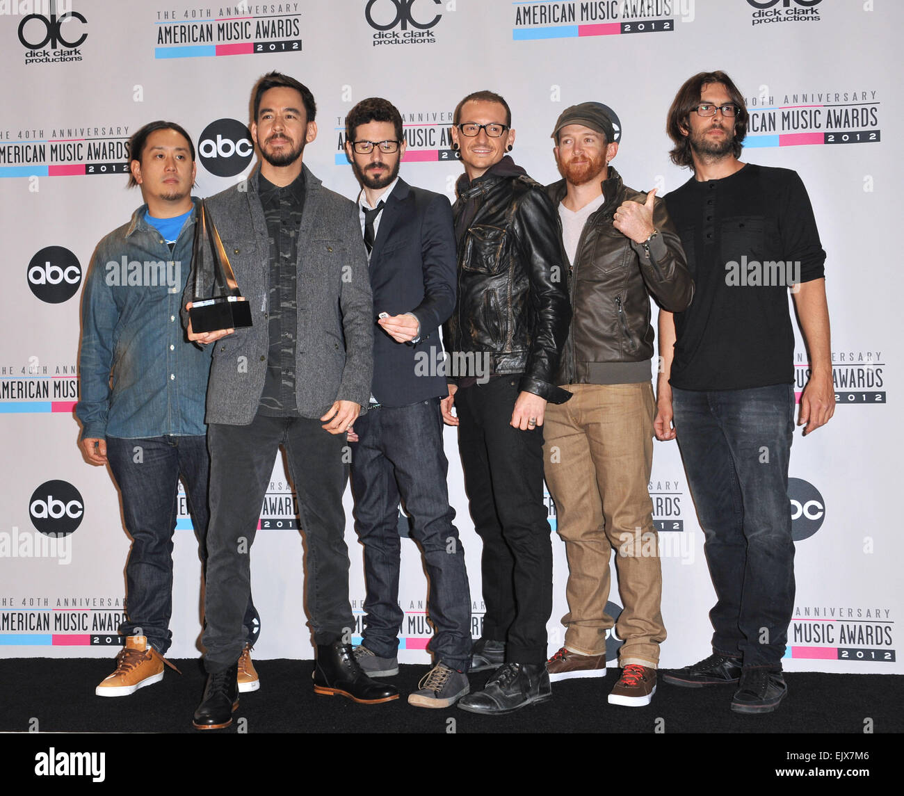 LOS ANGELES, CA - 18 NOVEMBRE 2012 : Linkin Park au 40e anniversaire de l'American Music Awards au Nokia Theatre L.A. Vivre. Banque D'Images