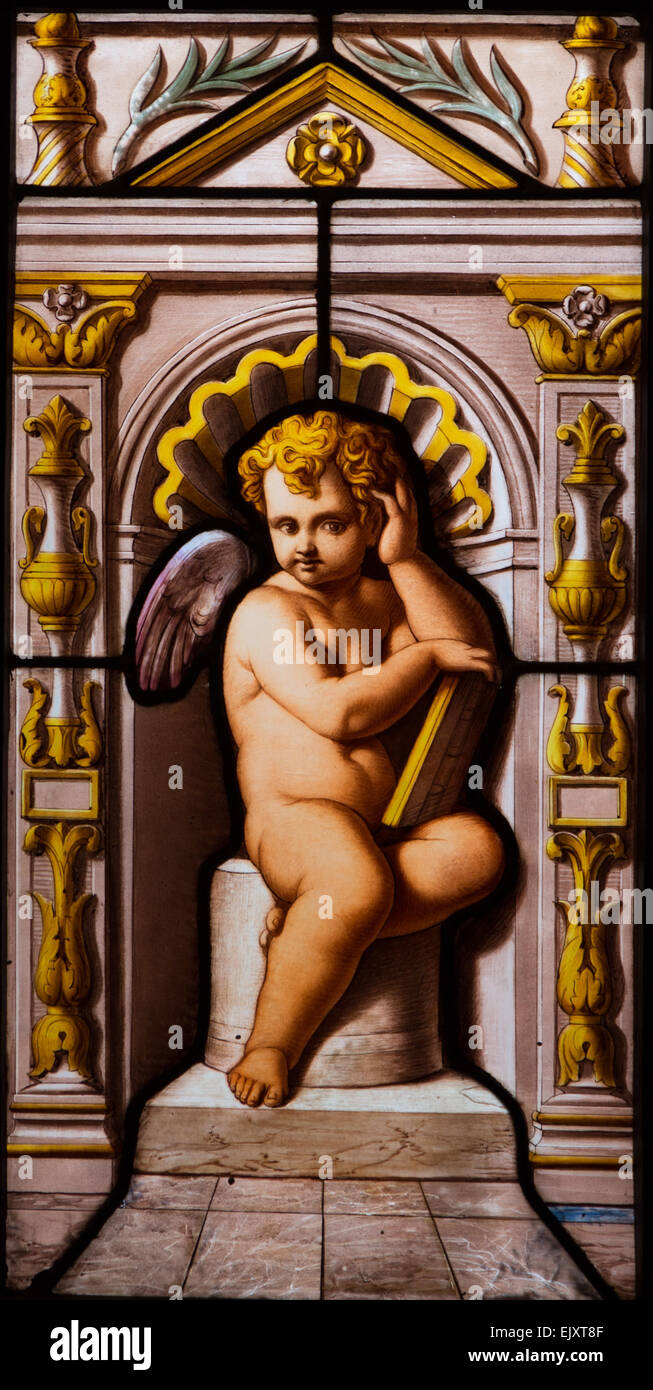 ActiveMuseum 0005770.jpg / oratoire, commandé en 1858 par Duban à un maître-verrier Claudius Lavergne, selon Michel Dumas dessins. Tous les Saints qui sont indiquées, ont tous une relation avec Catherine de Médicis ou avec le Valois. Oratoire installée dans la maison du roi et de la reine pour leurs prières privées 05/12/2013 - Collection / 19e siècle / Active Museum Banque D'Images