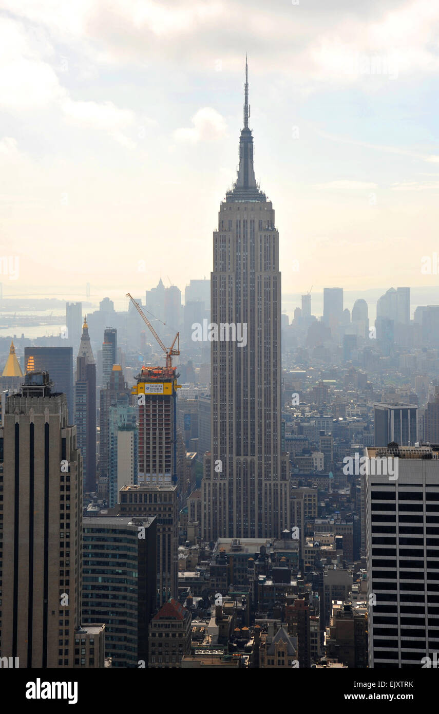 L'Empire State Building, à la recherche du vrai (Sud Est) New York City, USA Banque D'Images