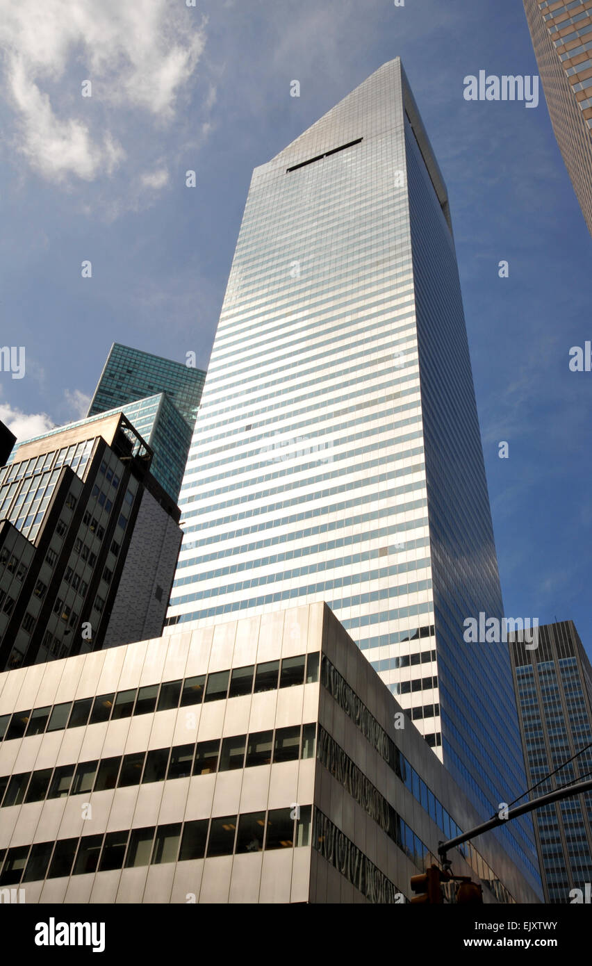 601 Lexington Avenue (1977), anciennement CitiGroup Center et Citicorp Center au 53e entre St Lexingon et 3e Ave New York City Banque D'Images