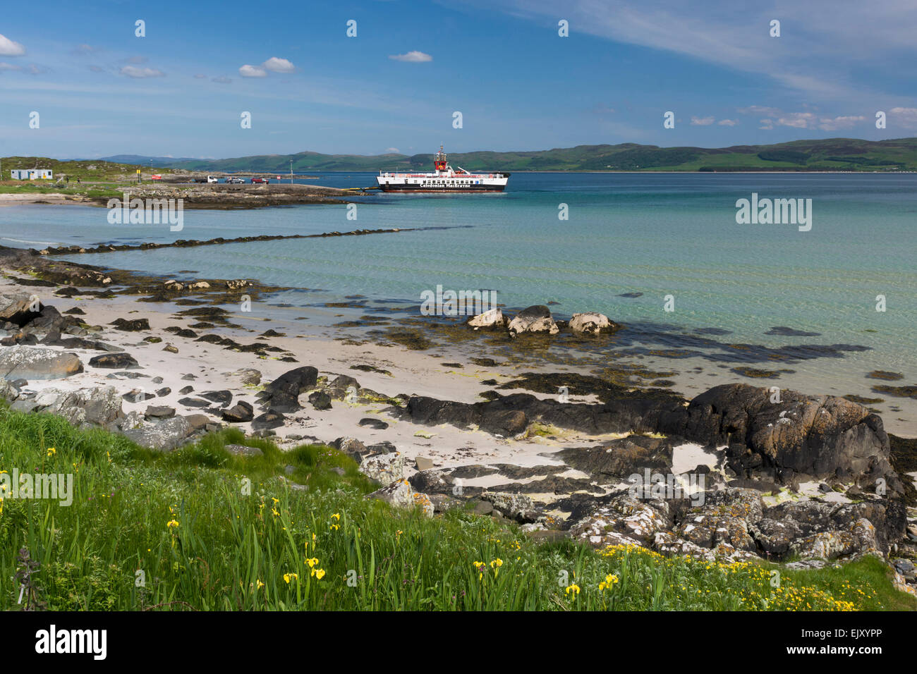 Île de gigha hébrides intérieures avec plage plus calmac ferry Banque D'Images