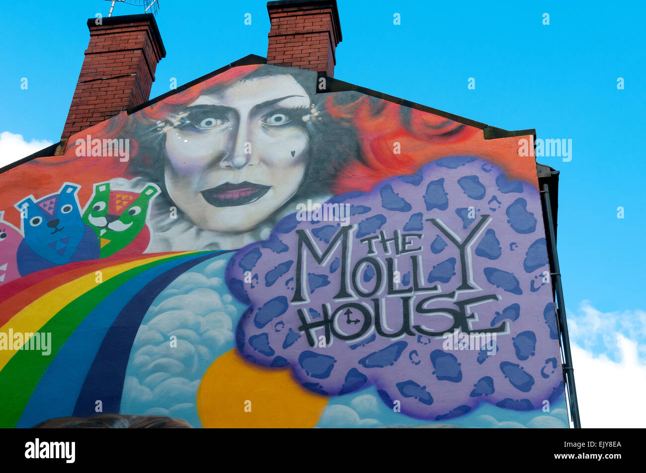 Détail d'une fresque murale sur le côté de la Molly House pub, Richmond Street, Manchester, Angleterre, RU Banque D'Images