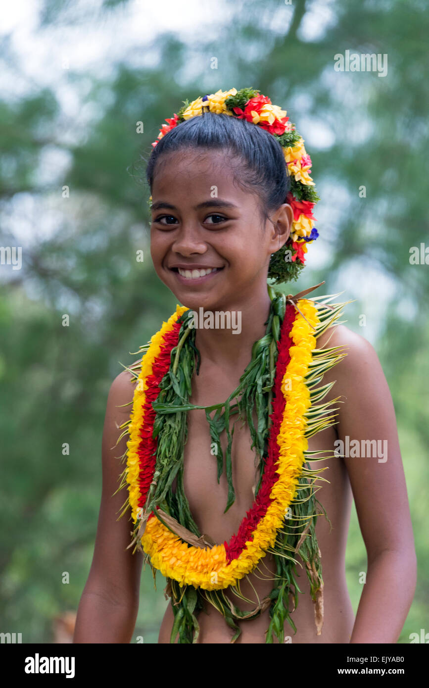 Jeune fille en costume traditionnel de Yap Yap à jours du Festival, l'île de Yap (États fédérés de Micronésie Banque D'Images