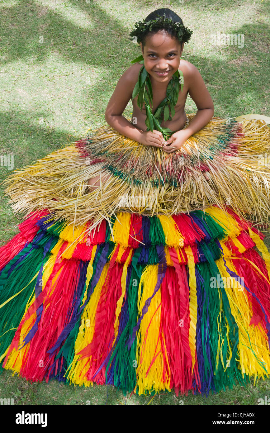 Fille de Yap en vêtements traditionnels, l'île de Yap (États fédérés de Micronésie Banque D'Images