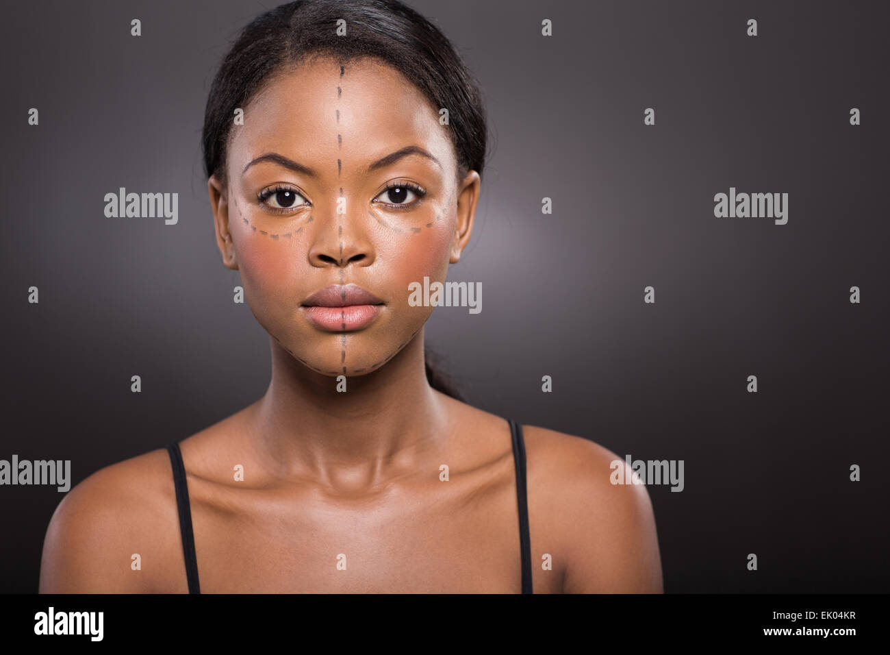 Close up portrait of African American Woman avant la chirurgie plastique Banque D'Images