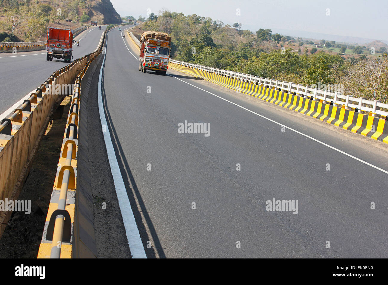 Agra-Mumbai highway, Jabalpur, Madhya Pradesh, Inde Banque D'Images