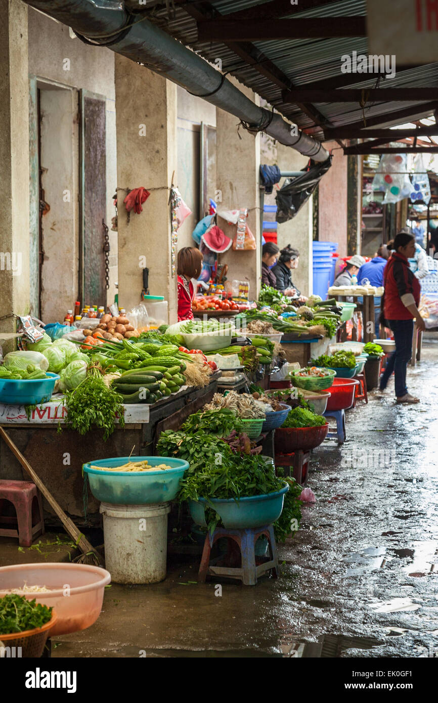 Le marché dans la ville de montagne de Sa Pa, dans le nord du Vietnam Banque D'Images
