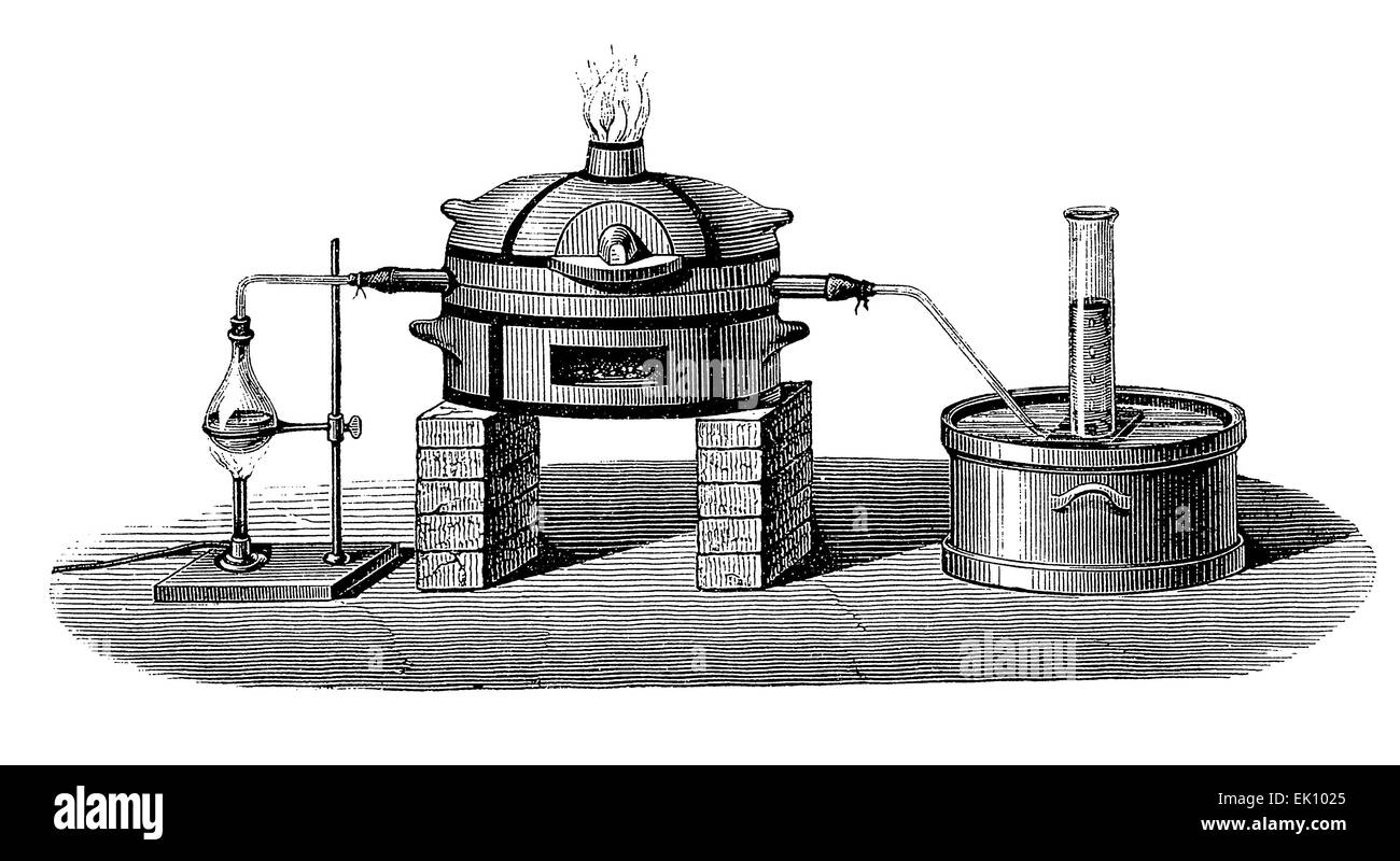 Chimie - gravure Vintage un appareil pour obtenir de l'hydrogène en dissociant l'eau sur le fer incandescent : le fer à repasser chaud utilisé l'eau de l'oxygène pour former un oxyde de fer, ce qui laisse de l'hydrogène. Banque D'Images