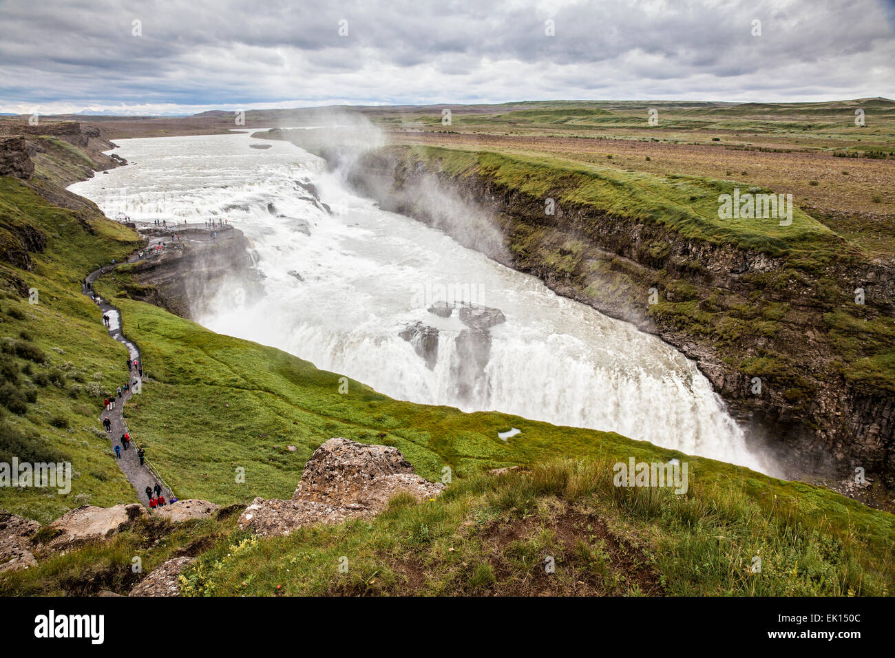 Vue sur la cascade de Gullfoss en Islande. partie du cercle d'Or Banque D'Images