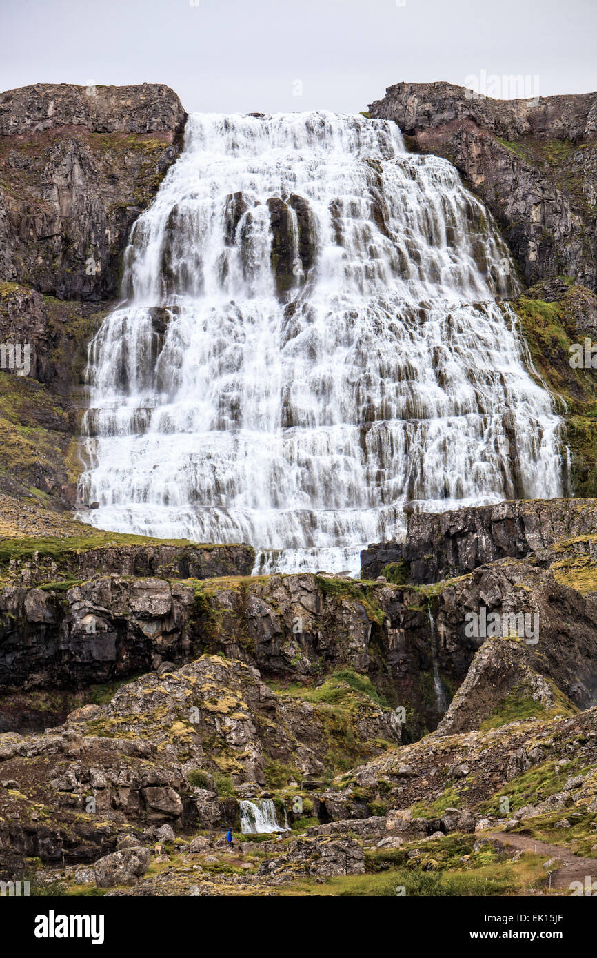 Vue de la cascade de Dynjandi Westfjords de l'Islande. Banque D'Images