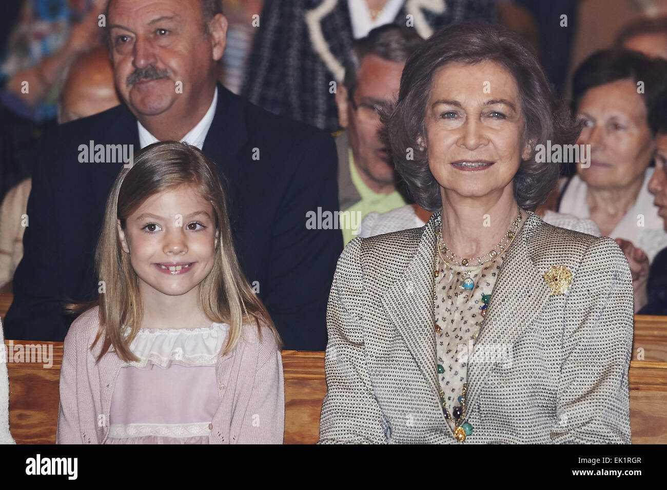 Palma de Mallorca, Islas Baleares, Espagne. 5ème apr 2015. La Reine Sofia d'Espagne et la Princesse Sofia a assisté à la messe de Pâques à la cathédrale de Palma de Majorque le 5 avril 2015 à Palma de Majorque, Espagne. Crédit : Jack Abuin/ZUMA/Alamy Fil Live News Banque D'Images