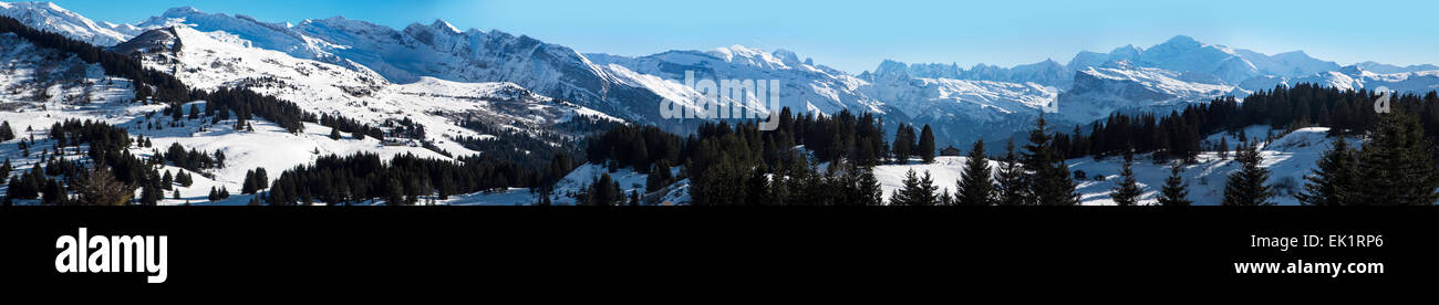 Portes du Soleil dans les Alpes Banque D'Images