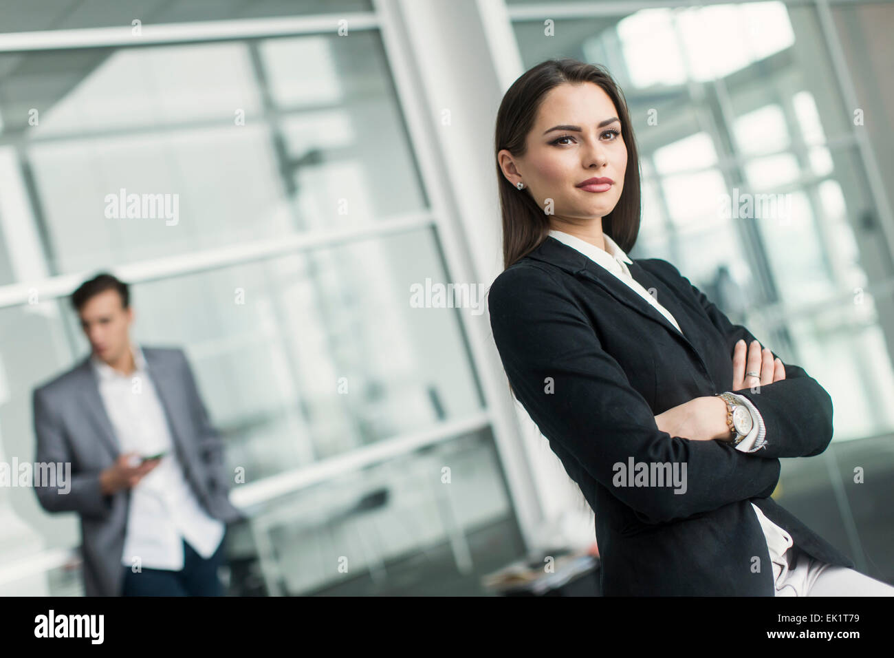 Fille bureau Banque de photographies et d’images à haute résolution - Alamy