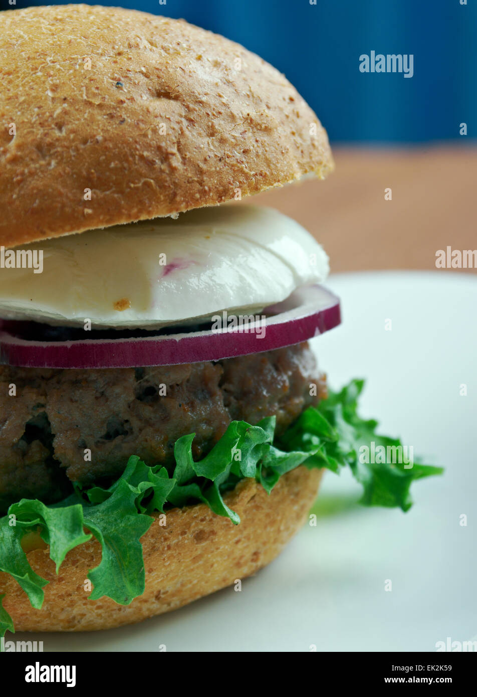 Grec ultime - Burgers tasty burger de boeuf dans le style grec Banque D'Images