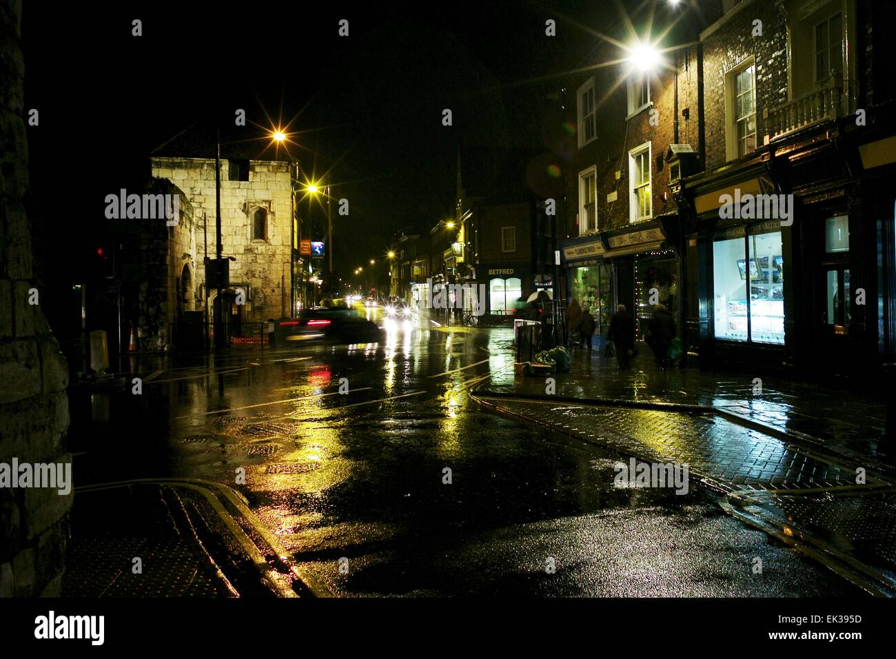 Photographie de nuit dans le centre-ville de York Banque D'Images