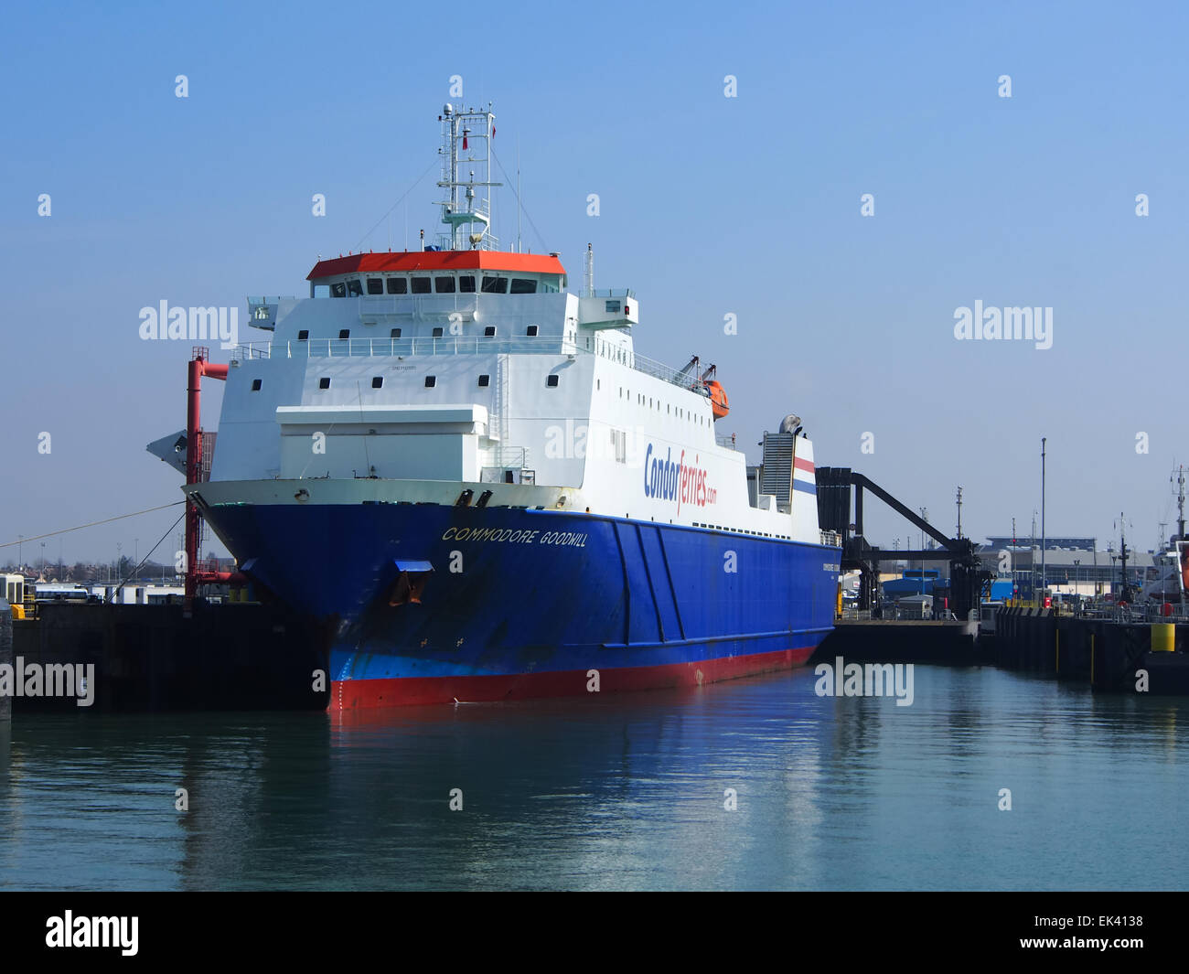 Le Condor Ferries Commodore Goodwill, navire amarré dans le port de Portsmouth, Hampshire Angleterre international Banque D'Images