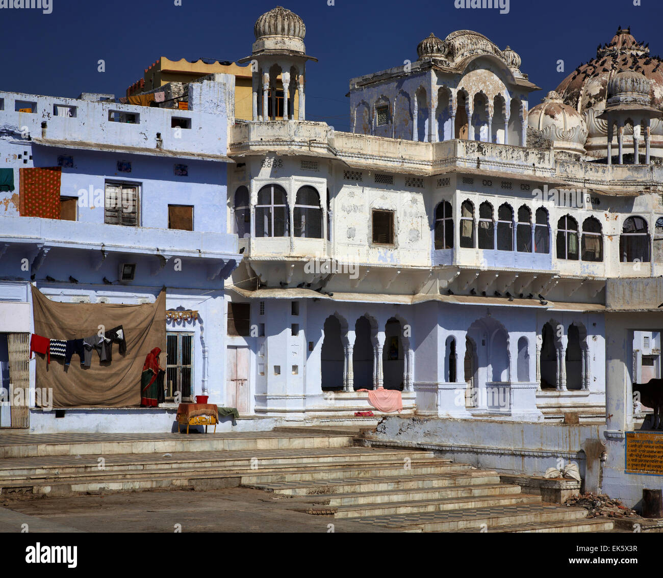 L'Inde, Rajasthan, Pushkar, ancien façade de maison Banque D'Images