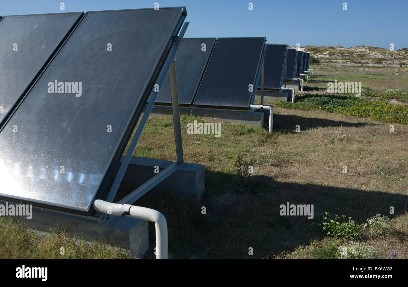 L'énergie solaire thermique (STE), une technologie innovante pour exploiter l'énergie solaire pour l'énergie thermique (chaleur), situé à côté de Penic Banque D'Images