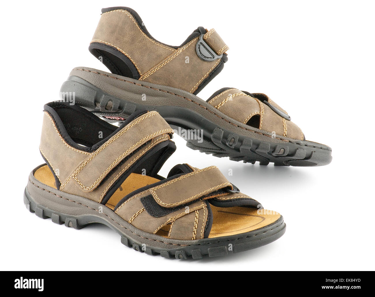 Brown man's chaussures sandales avec fermeture Velcro Banque D'Images
