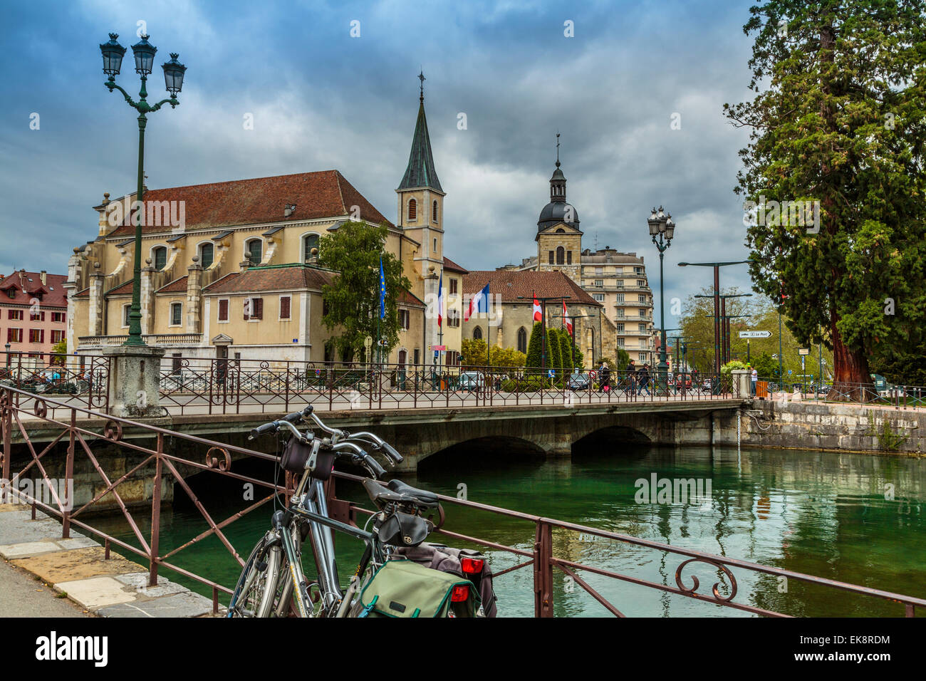 Une vue de l'Église Eglise Saint François de Sales Annecy Haute-Savoie dans la région Rhône-Alpes, Annecy, France Banque D'Images