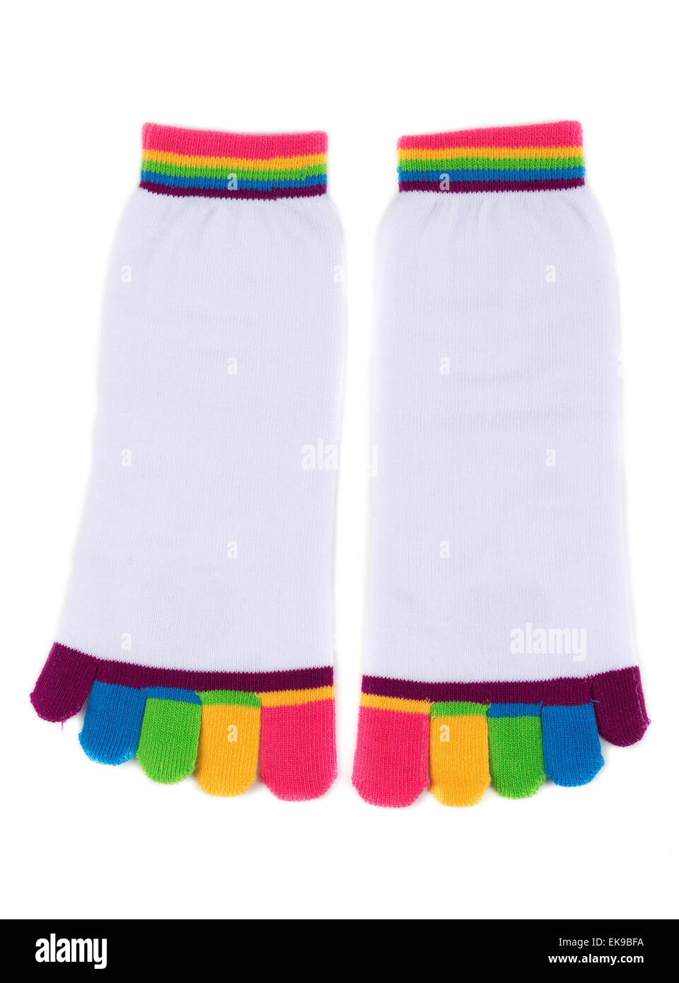 Paire de chaussettes blanches avec des doigts. Isoler sur blanc. Banque D'Images