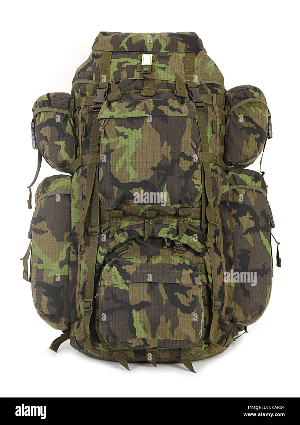 Sac à dos militaire isolé sur blanc. Face avant Banque D'Images