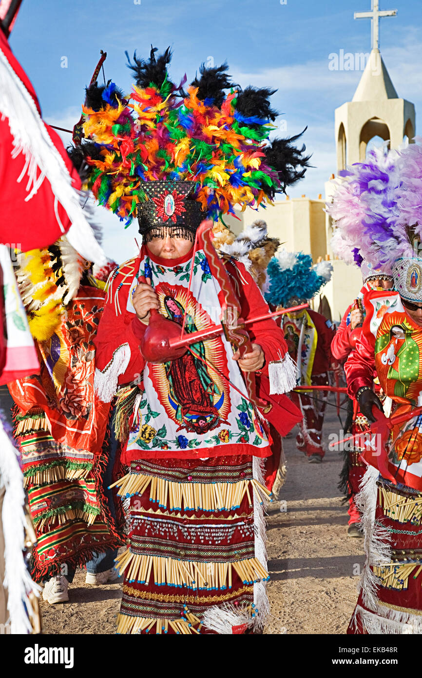 Chaque 10 décembre -12 le village de Tortugas près de Las Cruces au Nouveau Mexique célèbre la Vierge de Guadalupe Fête Banque D'Images