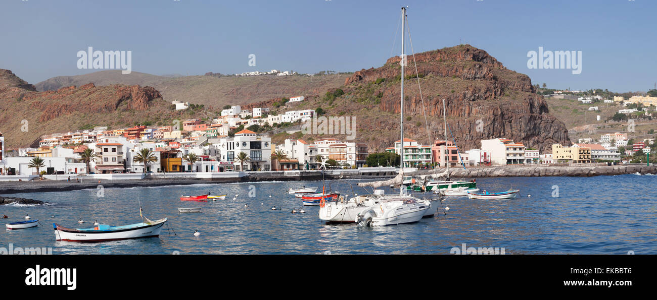Les bateaux de pêche dans le port, Playa de Santiago, La Gomera, Canary Islands, Spain, Europe, Atlantique Banque D'Images