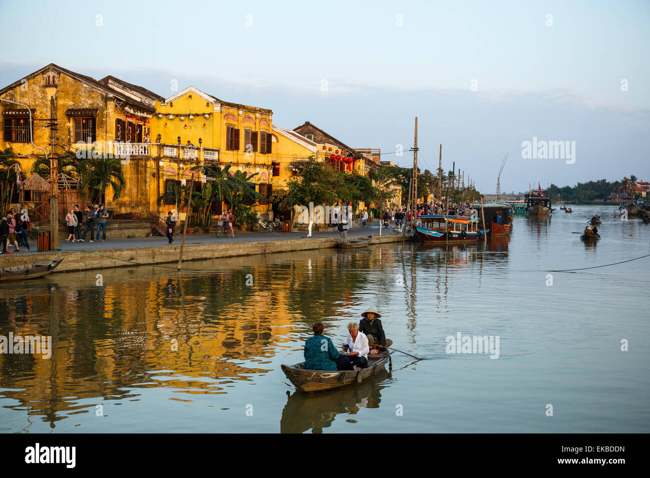 Bateaux à la rivière Thu Bon, Hoi An, Vietnam, Indochine, Asie du Sud-Est, l'Asie Banque D'Images