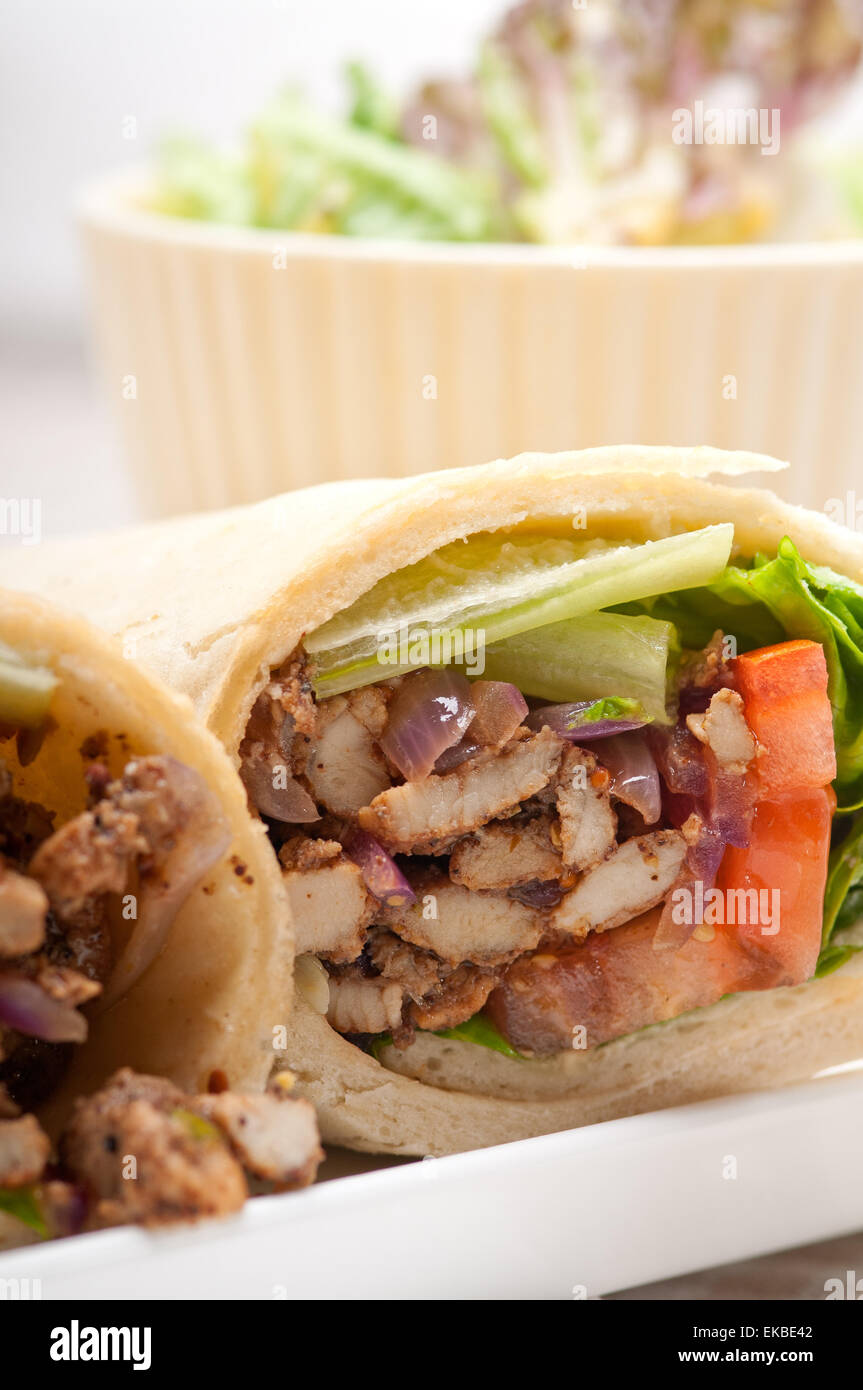 Kafta poulet shawarma sandwich pita rouleau Banque D'Images
