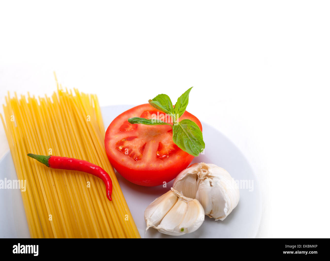 Ingrédients Tomates pâtes spaghetti italien Banque D'Images